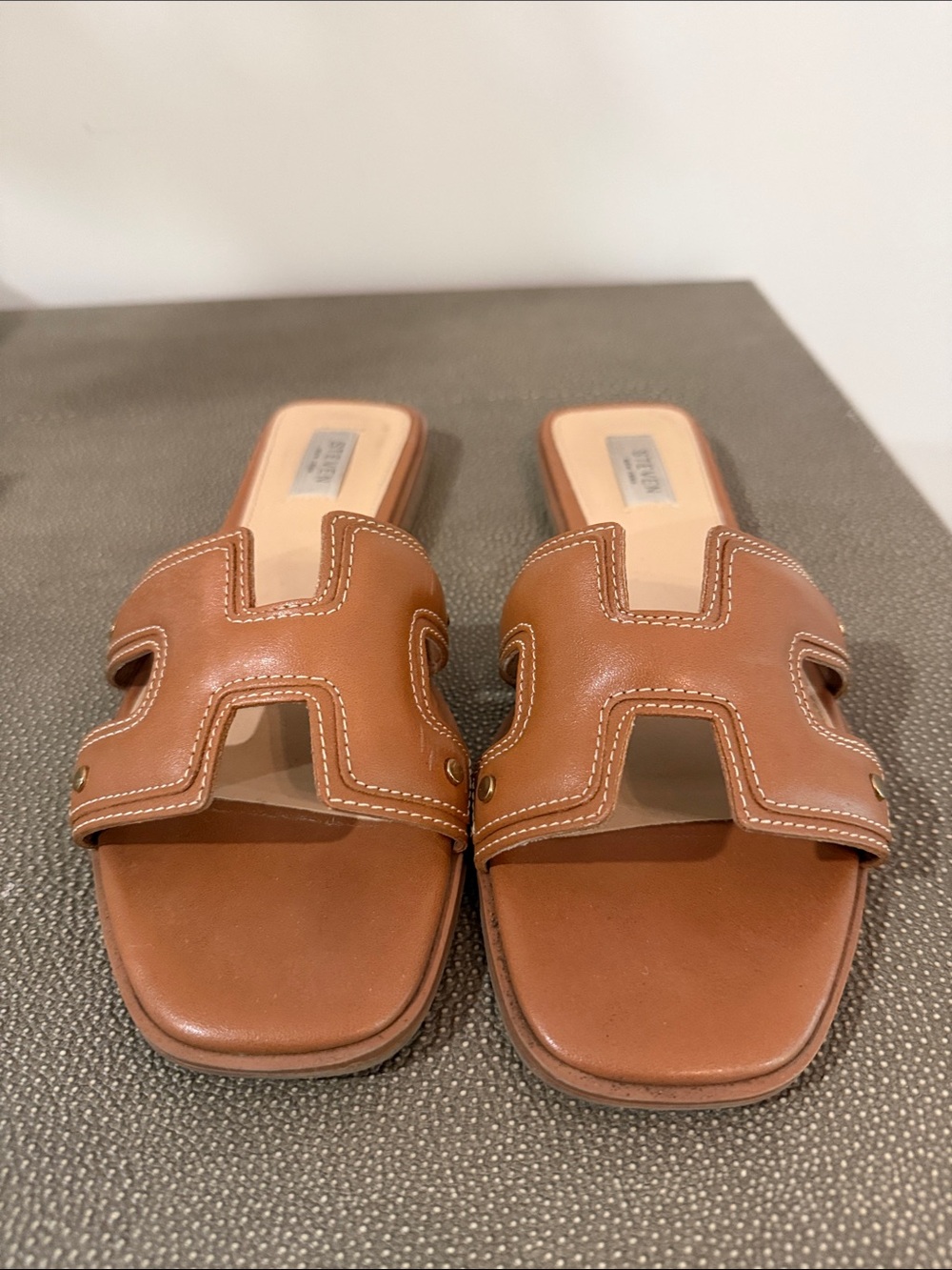 Steve Madden Tan Leather Slide Sandals